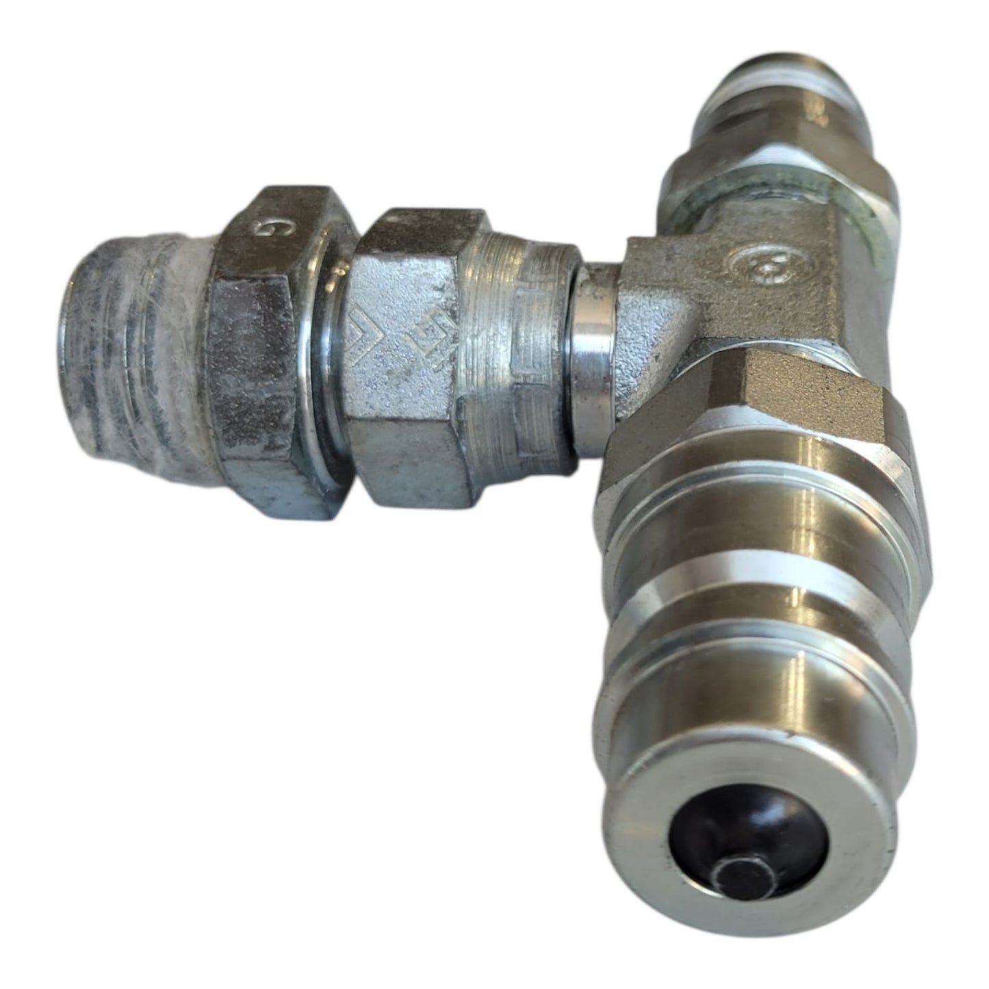 Conector Hidráulico / CO₂ – União Metálica com Rosca e Vedação