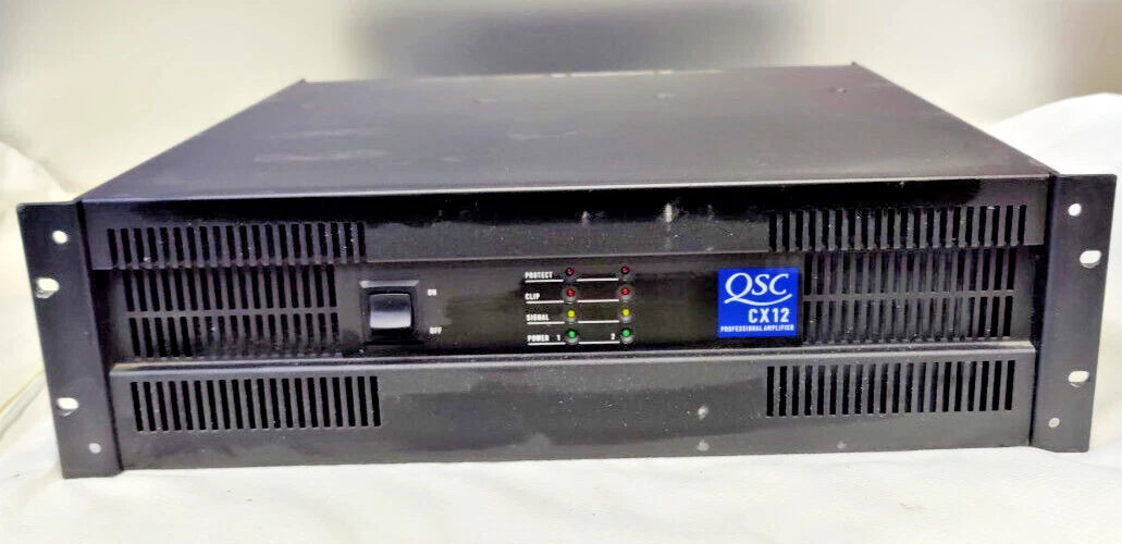 QSC CX12T Ampli - Usado
