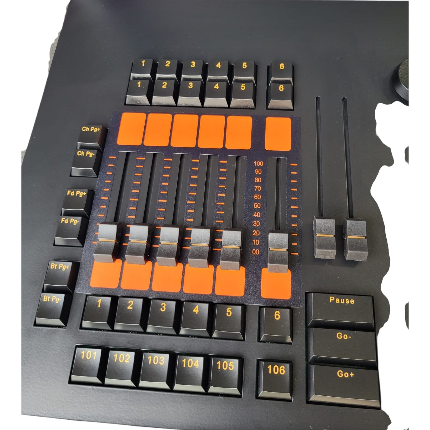 Consola de Controlo onPC Command Wing - Iluminação Profissional com Flightcase